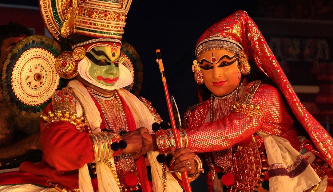 Discover Romance with the Perfect Kerala Tour Package for Couples