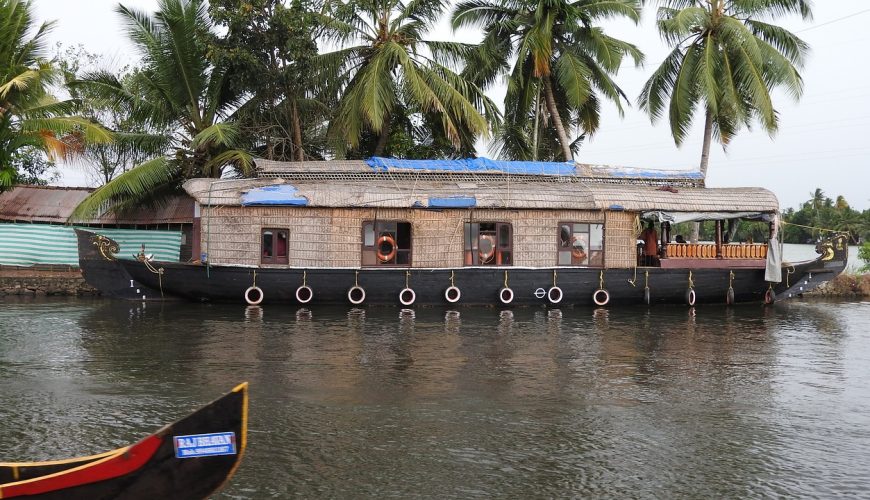 Alleppey (Alappuzha) Tour